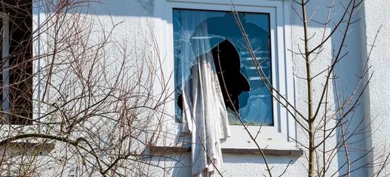 Storm Window Installation Contractors in Bracebridge, ON
