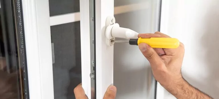 Casement Window Handle Replacement in Bracebridge, ON