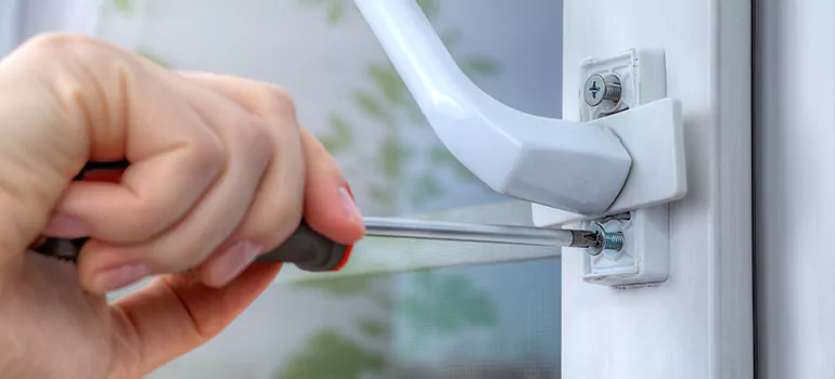 Window Crack Repair in Bracebridge, ON