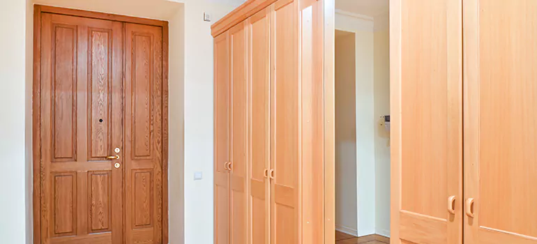 Glass Closet Door Repair in Bracebridge, ON
