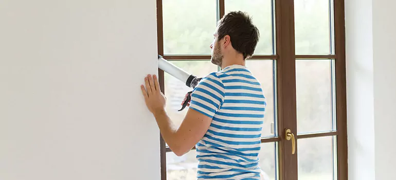 Outdoor Waterproof Caulk in Bracebridge, ON