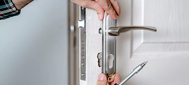 Front Door Knob Repair in Bracebridge, ON